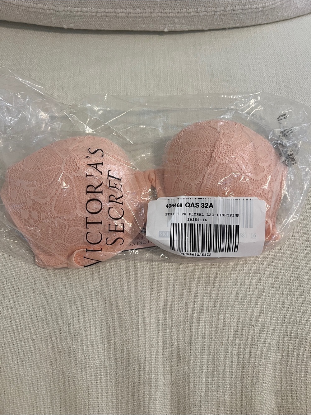 Victoria's Secret Light Pink Lace Push Up Bra 32A